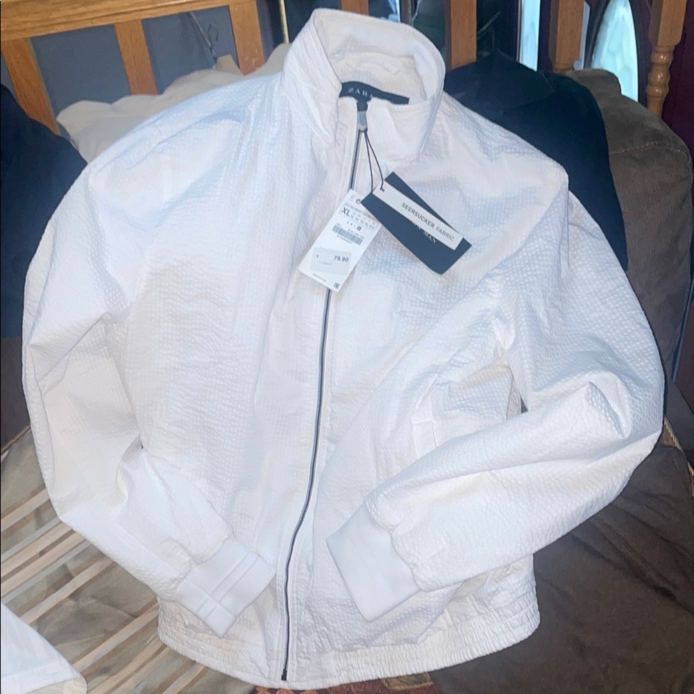 Zara White Lightweight Seersucker Jacket